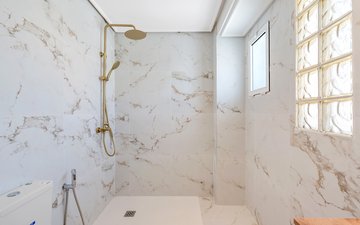 Property slide 20