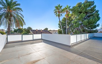 Property slide 10