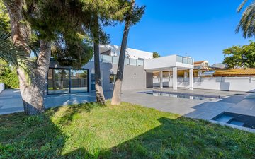Property slide 35