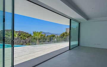 Property slide 23