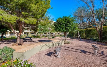 Property slide 41
