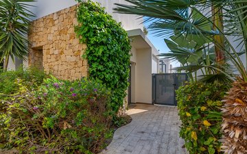 Property slide 29