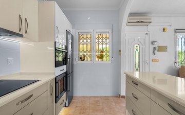 Property slide 10