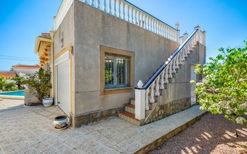 Property slide 30