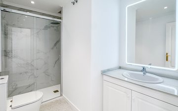 Property slide 17