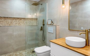 Property slide 24