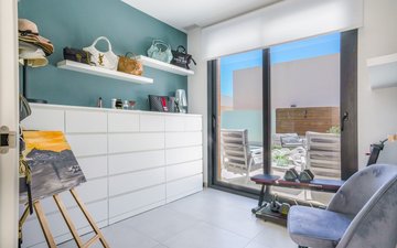 Property slide 14