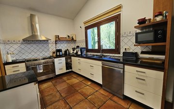Property slide 9