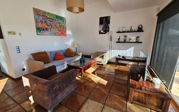 Property slide 19