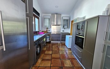 Property slide 21