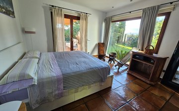 Property slide 22