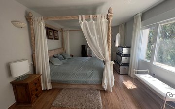 Property slide 4