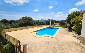Property slide 25