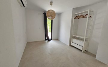Property slide 34