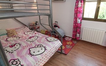 Property slide 16
