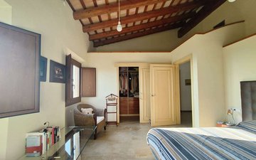 Property slide 24