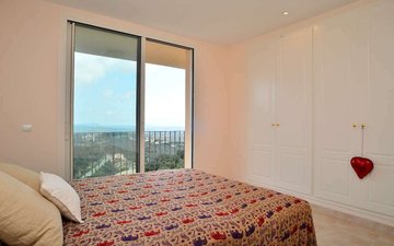 Property slide 36