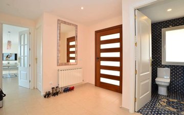 Property slide 39