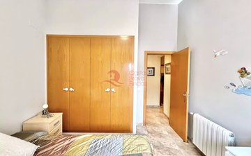 Property slide 36