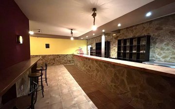 Property slide 44