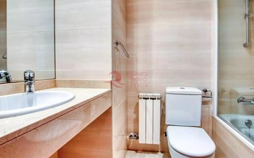 Property slide 14
