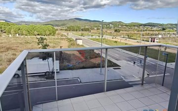 Property slide 18