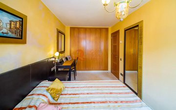 Property slide 21