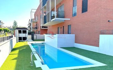 Property slide 20