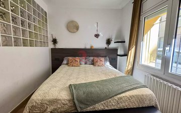Property slide 16