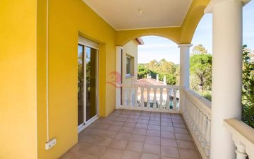 Property slide 12