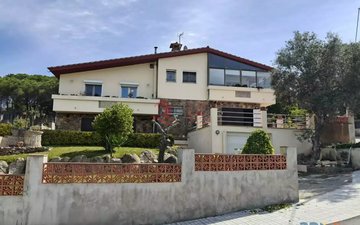Property slide 1