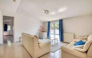 Property slide 26