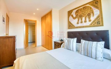 Property slide 15