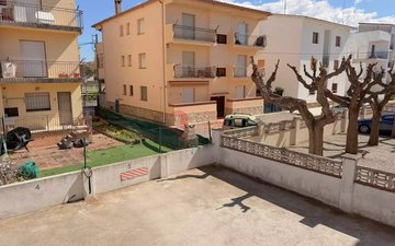 Property slide 26