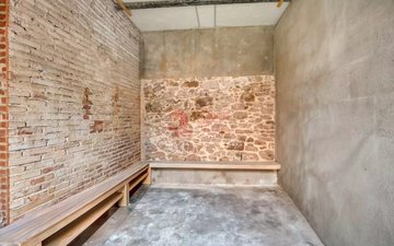 Property slide 28