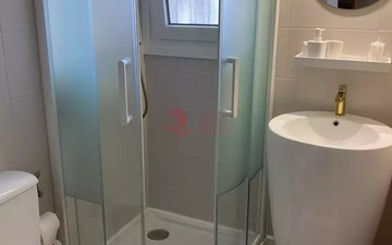 Property slide 25