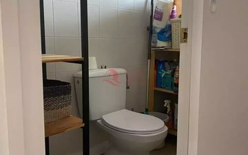 Property slide 17
