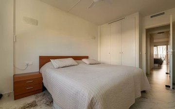 Property slide 21