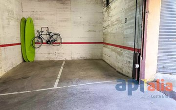 Property slide 14