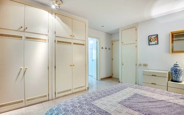 Property slide 22