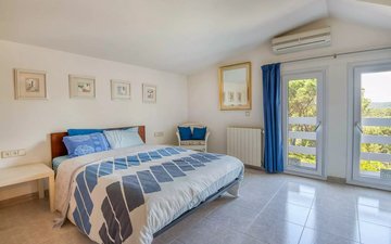 Property slide 24