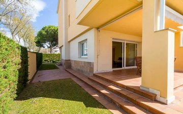 Property slide 21
