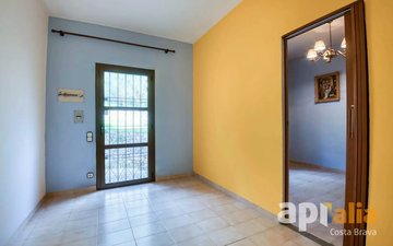 Property slide 24
