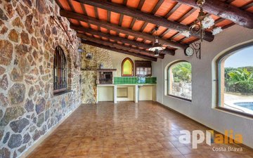 Property slide 42