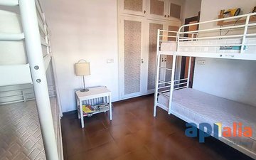 Property slide 10