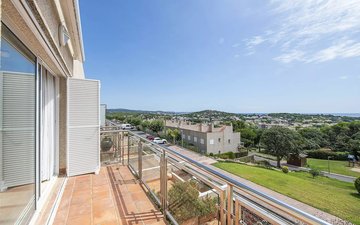 Property slide 34