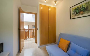 Property slide 36