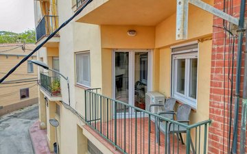 Property slide 17