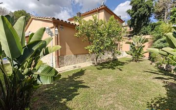 Property slide 36