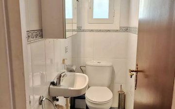 Property slide 18